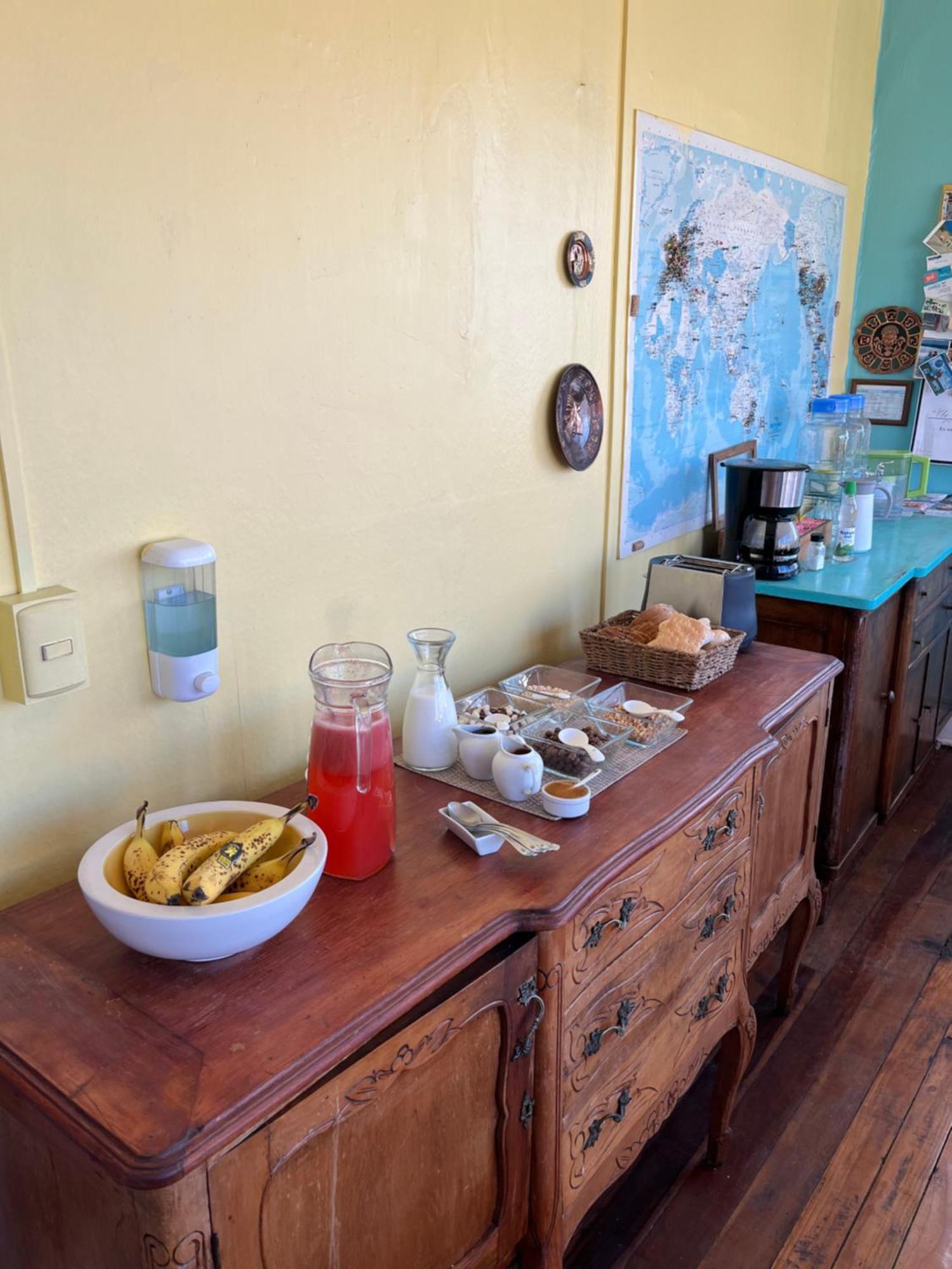 Bbcasita Yellow Bed and breakfast